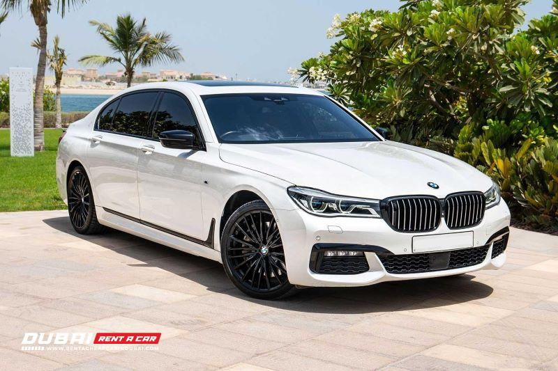 White BMW 7 Series 2019